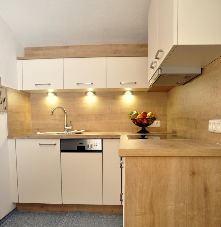 Auf Der Sonnenseite Apartment Шатвалд Стая снимка
